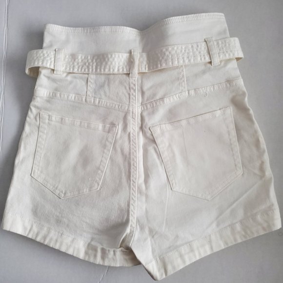 H&M High Fold over Waist Belted Shorts, White, 6 - Picture 3 of 8